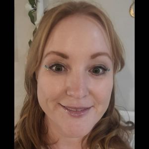 Meet your Posher, Calley